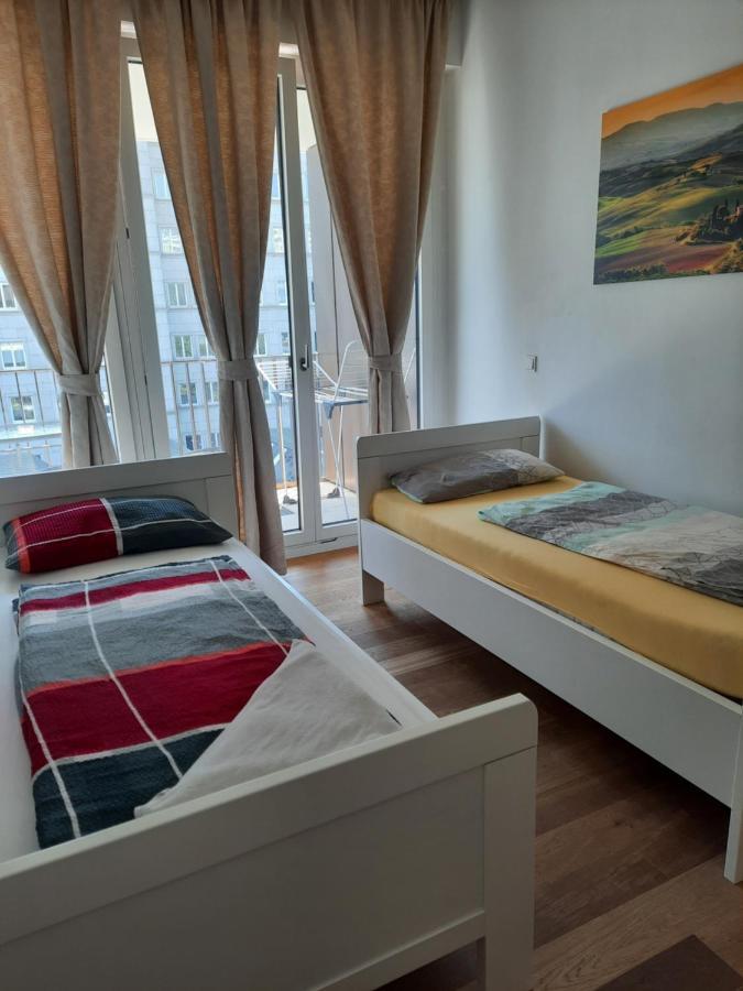 High-Quality In The Heart Of Stuttgart 4 Apartment Exterior foto