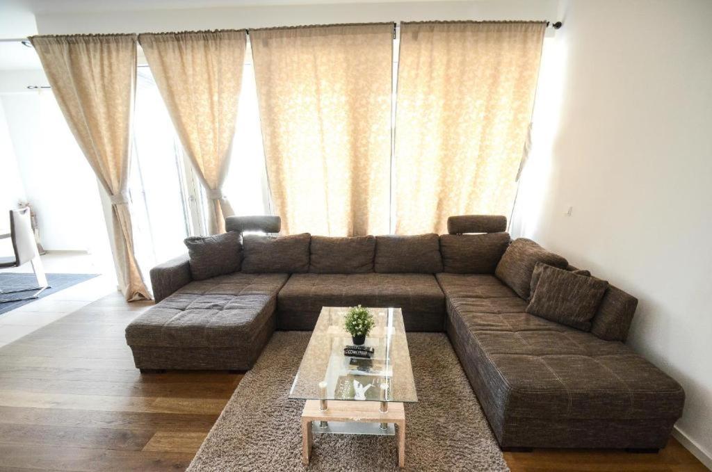 High-Quality In The Heart Of Stuttgart 4 Apartment Exterior foto