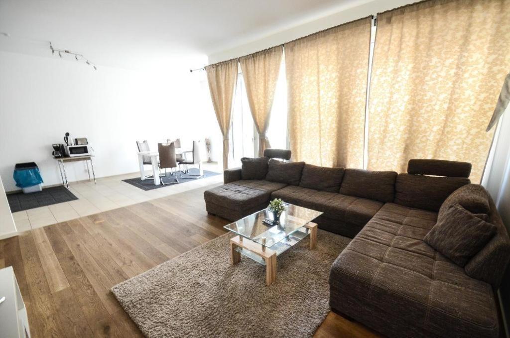 High-Quality In The Heart Of Stuttgart 4 Apartment Exterior foto